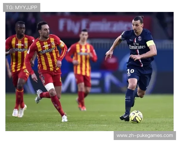 法甲争冠变局：朗斯5-0大胜巴黎FC登顶，巴黎爆冷1-3负雷恩跌至第二